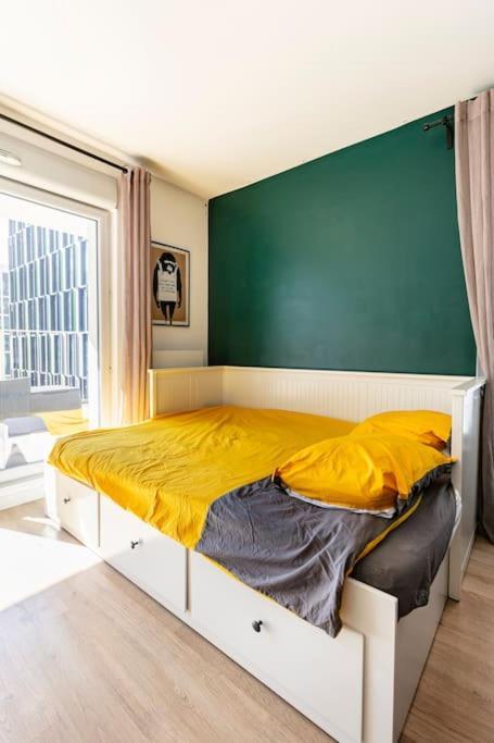 Grand Appartement , Paris La Defense Arena, 50 Metres De La Gare, 15 Min Champs Elysees Nanterre Exterior foto